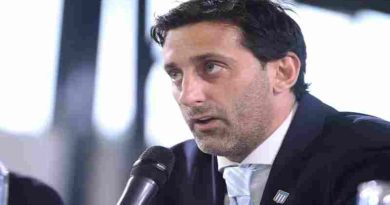 “Milito, hijo de p…”, hinchas de Racing cantaron insultos contra su presidente tras la derrota ante Tigre