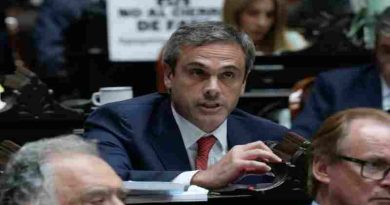 Guillermo Michel afirmó que el superávit fiscal es artificial y criticó el rumbo económico