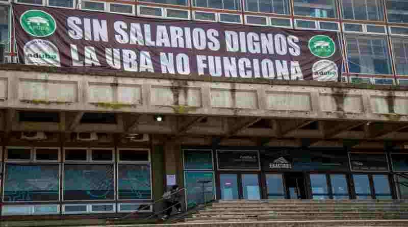Universitarios reclaman la aplicación de la Ley de Financiamiento y comienzan un nuevo paro