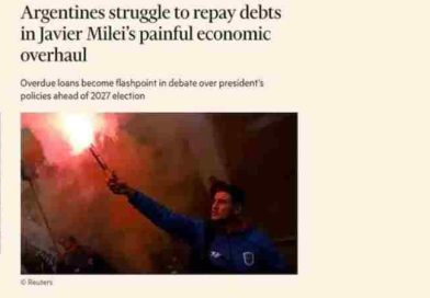 “Están luchando por pagar deudas”: Financial Times advirtió por la morosidad récord en Argentina