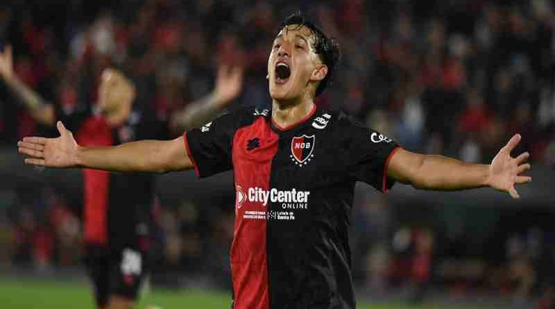 Punto de quiebre en el Parque: con la rebeldía de Guch y la jerarquía de Mazzantti, Newell’s le ganó 2 a 0 a Riestra