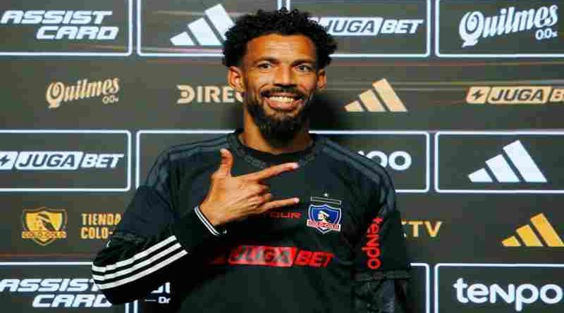Vozinha fue presentado como nuevo refuerzo de Colo Colo de Chile