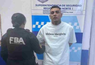 Callejero Fino en problemas:  fue detenido en Tigre cuando viajaba en una camioneta sin patente y con un arma