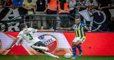 Fin del sueño copero: Central perdió con Corinthians y terminó quedando eliminado de la Libertadores