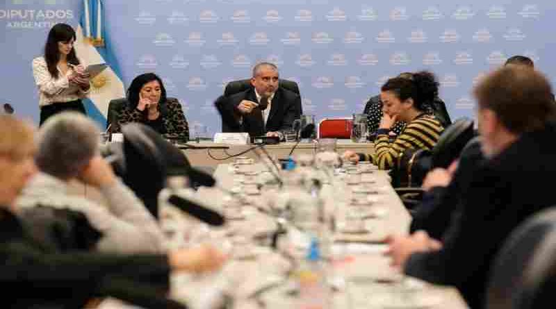 Efecto Adorni, se embarra la negociación de la ley de Inocencia Fiscal en Diputados