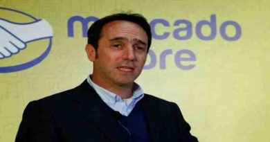 Organizaron una protesta contra Mercado Libre en rechazo a las altas tasas de interés