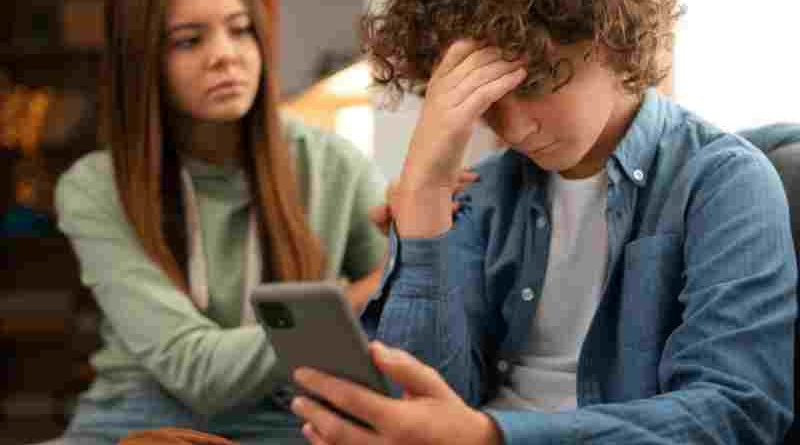 El 40% de los adolescentes sufre acoso online y crece la preocupación por el grooming