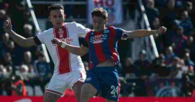 San Lorenzo perdió ante Huracán en el Clásico por el Torneo Clausura después de 25 años
