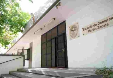 Mendoza: acusan a un profesor de proyectar imágenes de contenido sexual durante una clase