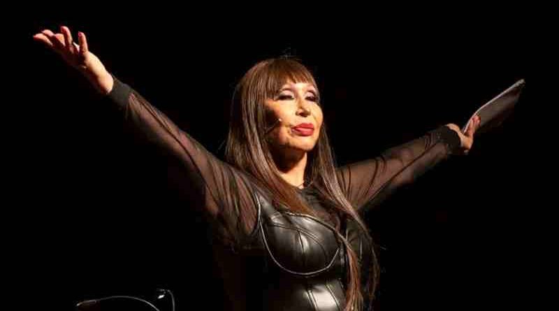 Moria Casán festeja sus 80 años en medio de la enorme repercusión de la serie de su vida