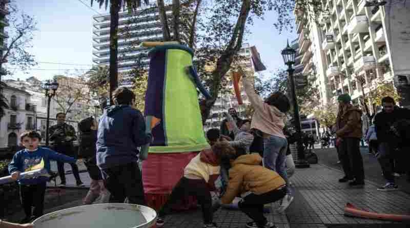 El Paseo del Siglo celebra el Mes de las Infancias con una jornada para toda la familia en Plaza Pringles