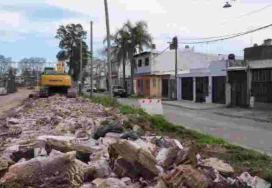 Derriban paredón del exBatallón 121 para conectar barrio La Bajada y la Villa Suramericana