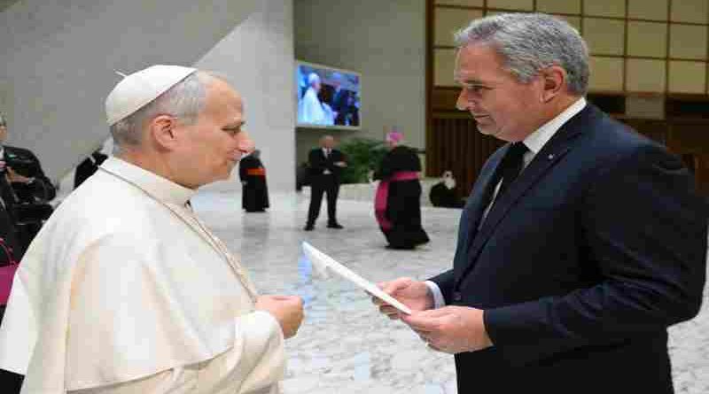 El canciller Quirno celebró la confirmación de la visita del papa León XIV a la Argentina