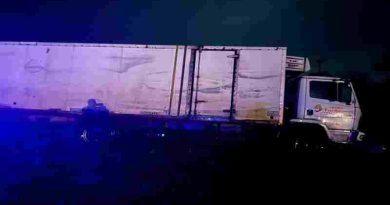 Ruta 192: siete muertos, entre ellos tres menores, por el choque frontal entre un auto y un camión