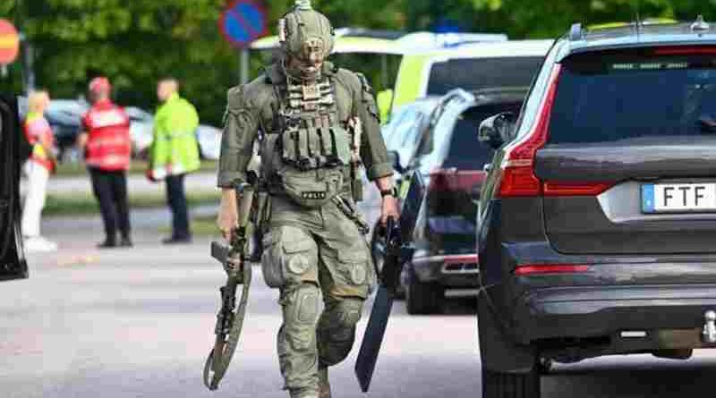 Suecia: al menos tres heridos en un ataque con espada en una escuela