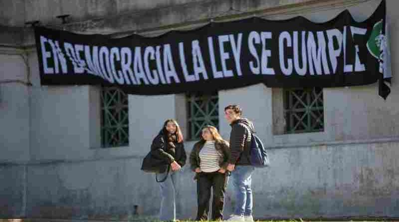 El paro universitario afectó de forma general a todas las facultades del país