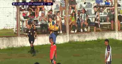 Fútbol misionero: en un insólito hecho un árbitro expulsó a un vendedor de chipá en pleno partido