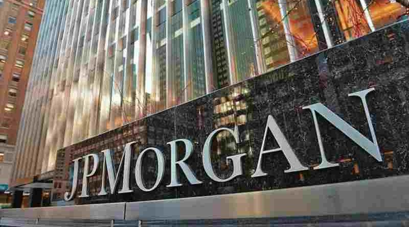 J.P. Morgan advirtió por la fuerte caída de la actividad y recortó su proyección de crecimiento para Argentina