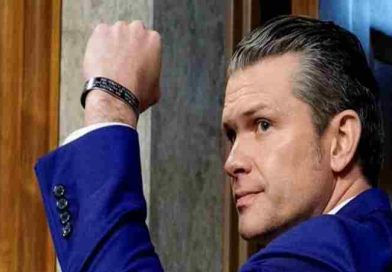 Estados Unidos: renunció el secretario del Ejército tras disputas con Hegseth