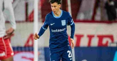 La caída libre de Racing continúa: perdió con Huracán en el Torneo Clausura y sigue último