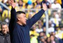 Almirón y su enojo por el resultado: “da mucha bronca porque con una jugada nos empatan” 