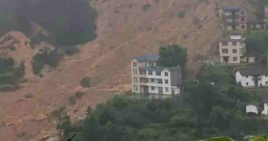 China: un muerto y 11 desaparecidos por un deslizamiento de tierra en una aldea del distrito de Suichuan