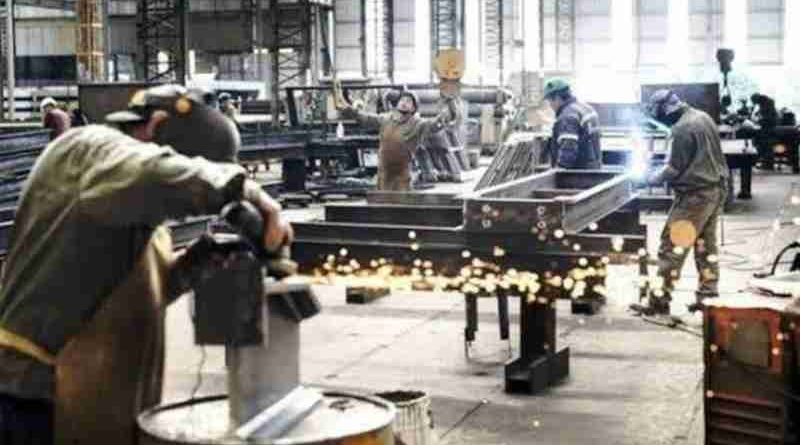 “La gente vota con el bolsillo”: por qué la fuerte crisis de empleo en Santa Fe puede convertirse en un “cisne negro” para Pullaro