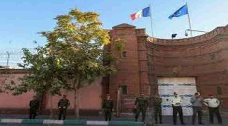 Irán confirmó el cierre de un centro de enseñanza de francés en Teherán