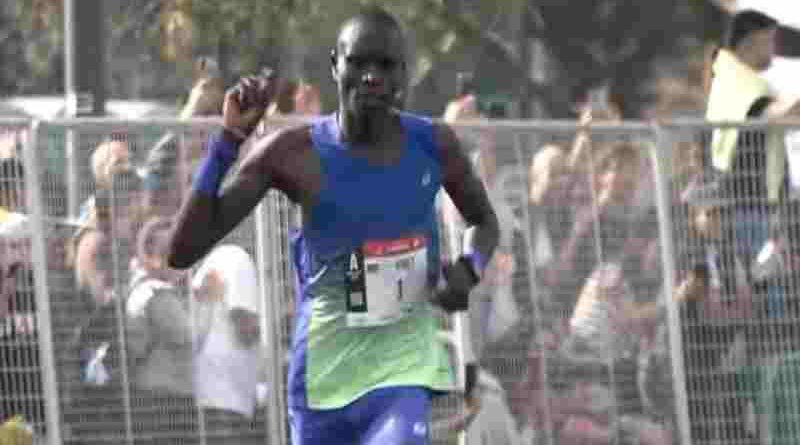 Un keniata ganó la Maratón de Buenos Aires con un tiempo de 2:08:23