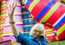 Marta Minujín inaugura su nueva obra “Escultura de los deseos”