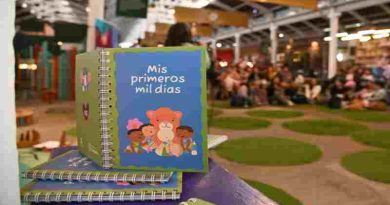 “Mis primeros mil días”: el libro elaborado por el municipio se distribuirá en todas las maternidades de la ciudad