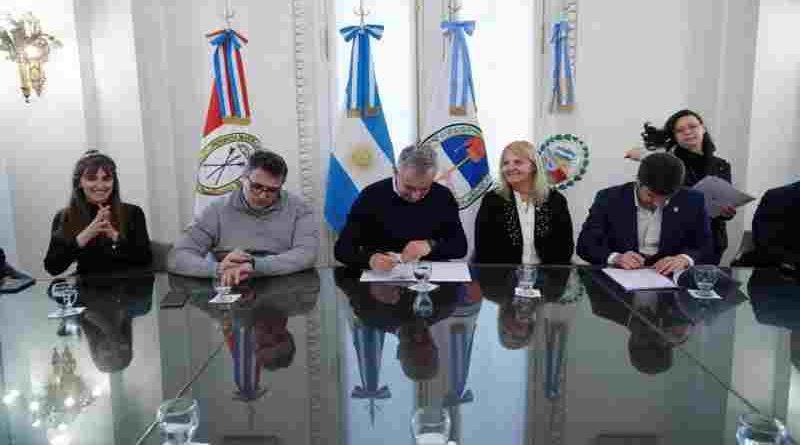 El municipio rosarino profundiza acuerdos con el sector inmobiliario para garantizar buenas prácticas y mayor transparencia