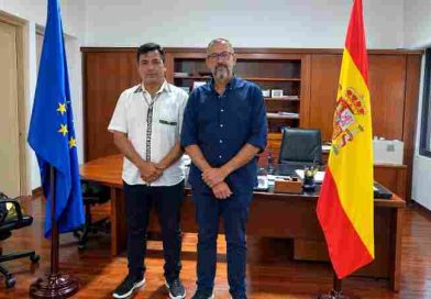Pueblos Originarios exigen revisar la mirada sobre el 12 de octubre y reclaman el cumplimiento de la ordenanza de la Wiphala en Rosario