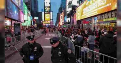 Estados Unidos: En Nueva York, una mujer apuñaló a dos personas cerca de Times Square y fue abatida por la Policía