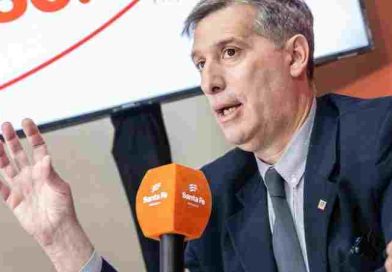 Según el Ministro Olivares, Santa Fe sostiene el equilibrio de sus cuentas corrientes y un alto nivel de inversión pública