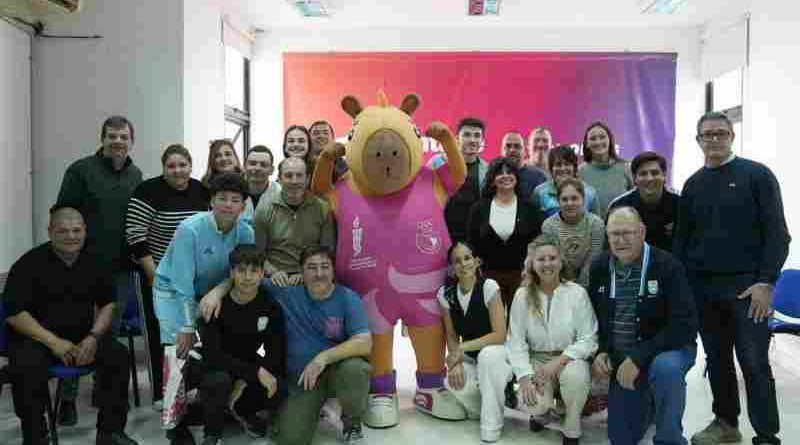 La provincia completó la entrega de becas a los 64 deportistas santafesinos que competirán en los Juegos Suramericanos