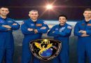 La nave espacial Dragon de SpaceX con cuatro astronautas a bordo se acopló a la EEI