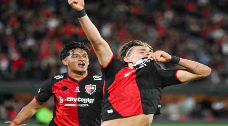 Newell’s sufrió sobre el final, pero aprobó la materia y se acomodó en los playoffs
