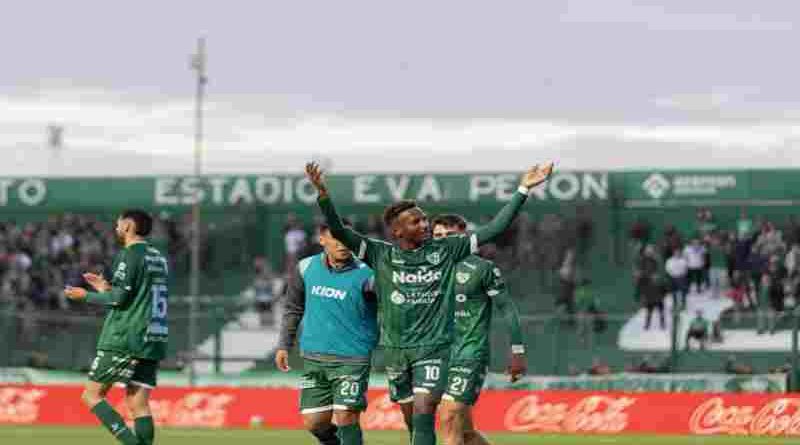 Sarmiento empató con Barracas Central y no pudo acercarse a la punta del Torneo Clausura