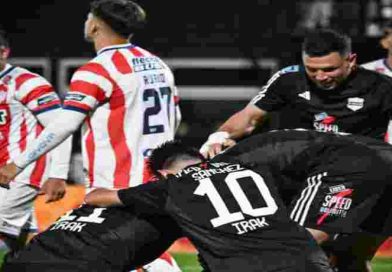 Riestra y Unión cosecharon un empate que les sirve muy poco
