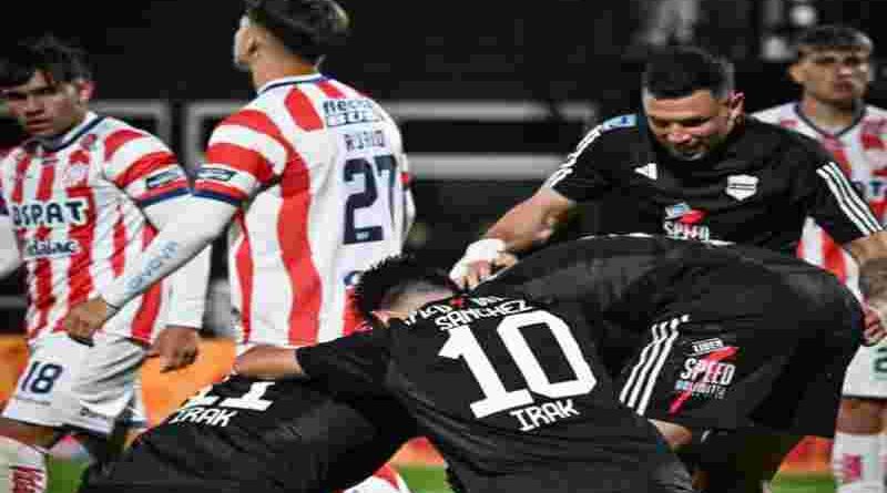 Riestra y Unión cosecharon un empate que les sirve muy poco
