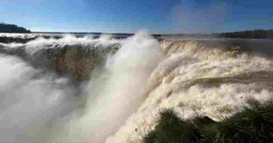 Cerraron dos circuitos de las Cataratas por el aumento del caudal del Río Iguazú a causa de “El Niño”