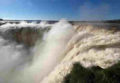 Cerraron dos circuitos de las Cataratas por el aumento del caudal del Río Iguazú a causa de “El Niño”
