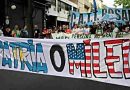 La CATT Rosario y diversas organizaciones se movilizaron a la Fluvial en rechazo a la visita de Karina Milei y Luis Caputo