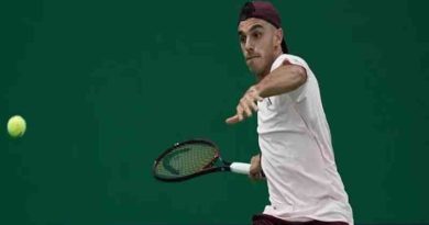 Cerúndolo le ganó a Safiullin y avanzó a la tercera ronda en el Masters de Shanghái