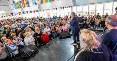 Más de 2.000 adultas y adultos mayores participaron del Festival Club de los Grandes
