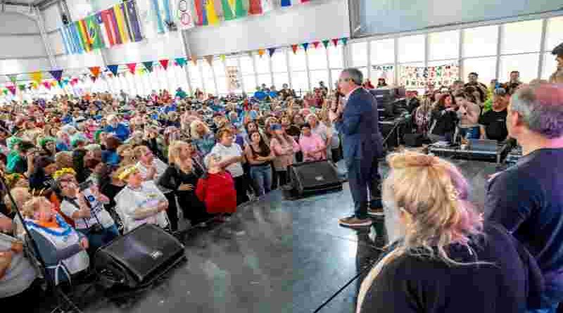 Más de 2.000 adultas y adultos mayores participaron del Festival Club de los Grandes