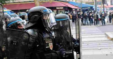 Francia: tensión extrema por una nueva jornada de masivas protestas que paralizan el país