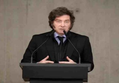Milei apuntó otra vez contra los periodistas: “Seres cargados de maldad”