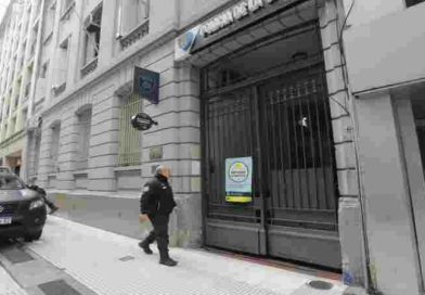 “No hay heridos, serán todos trasladados”: el ministro de Seguridad porteño sobre el motín en una comisaría de microcentro